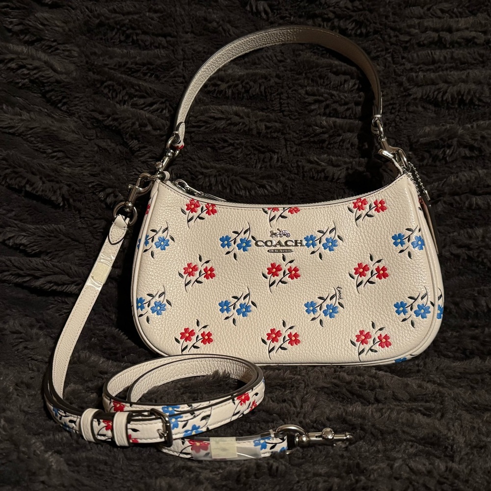 Coach NWOT Teri Shoulder Bag with Floral Print - in chalk, red and blue flowers